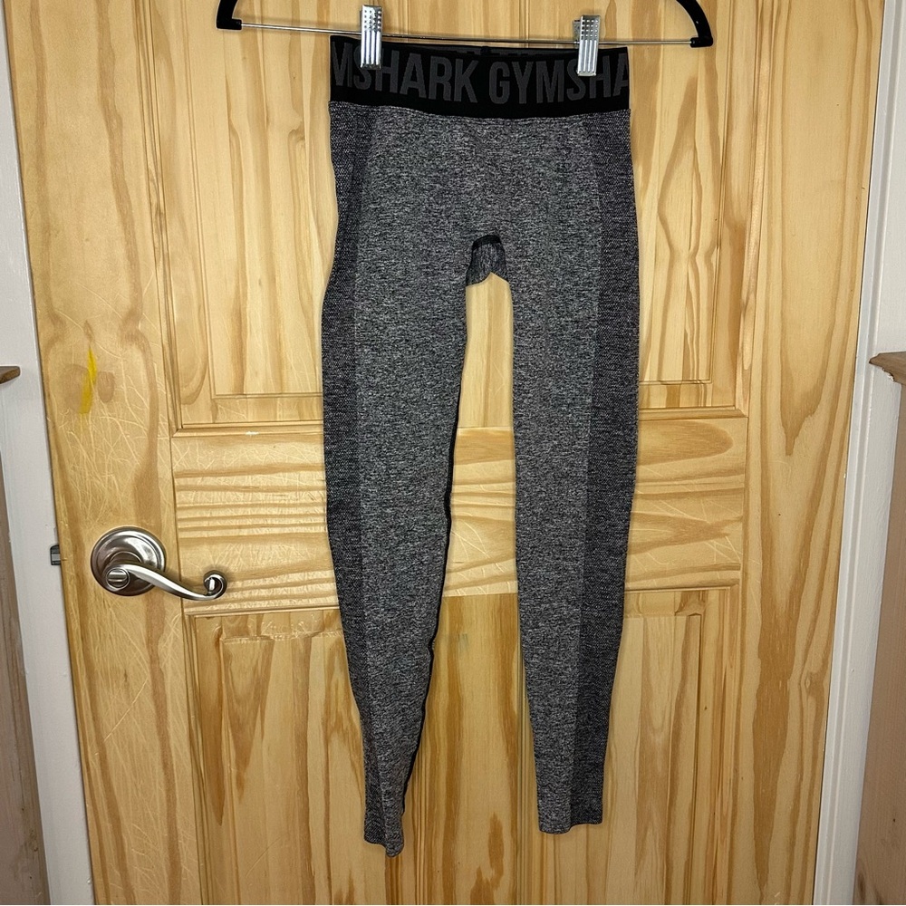216 Gymshark Gray Seamless Leggings Size XS